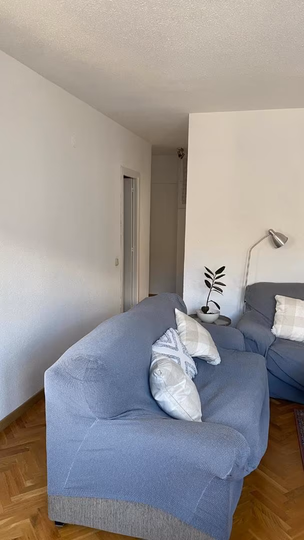 Piso en  Calle de la Infanta María Teresa 18 - Foto 12