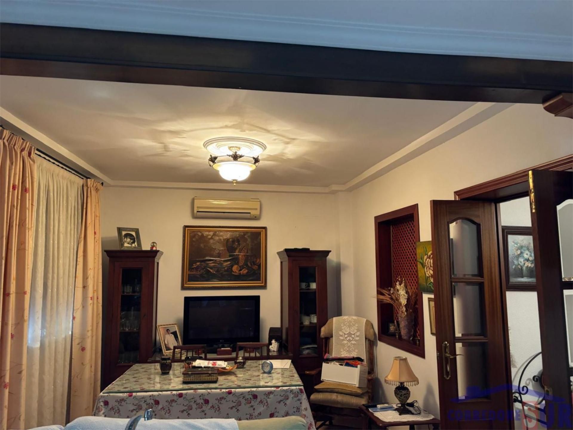 Casa adosada en  Carretera de Madrid 60