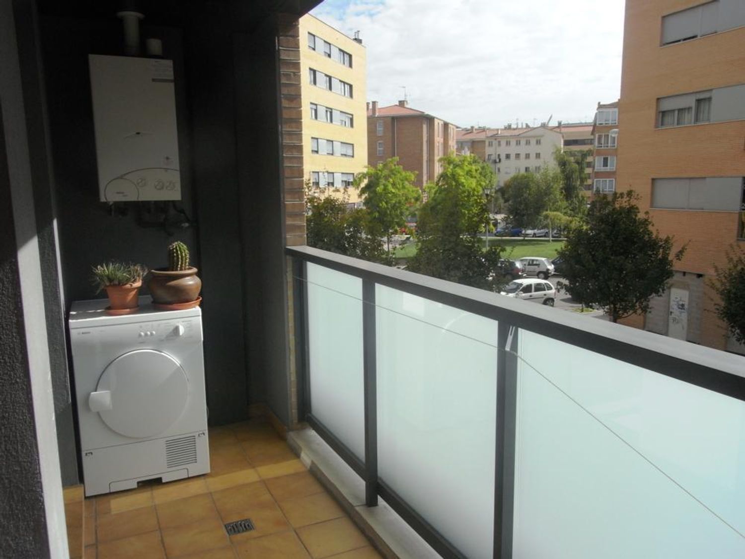 Piso en calle Carmen Baroja Nessi, 27 - Foto 9