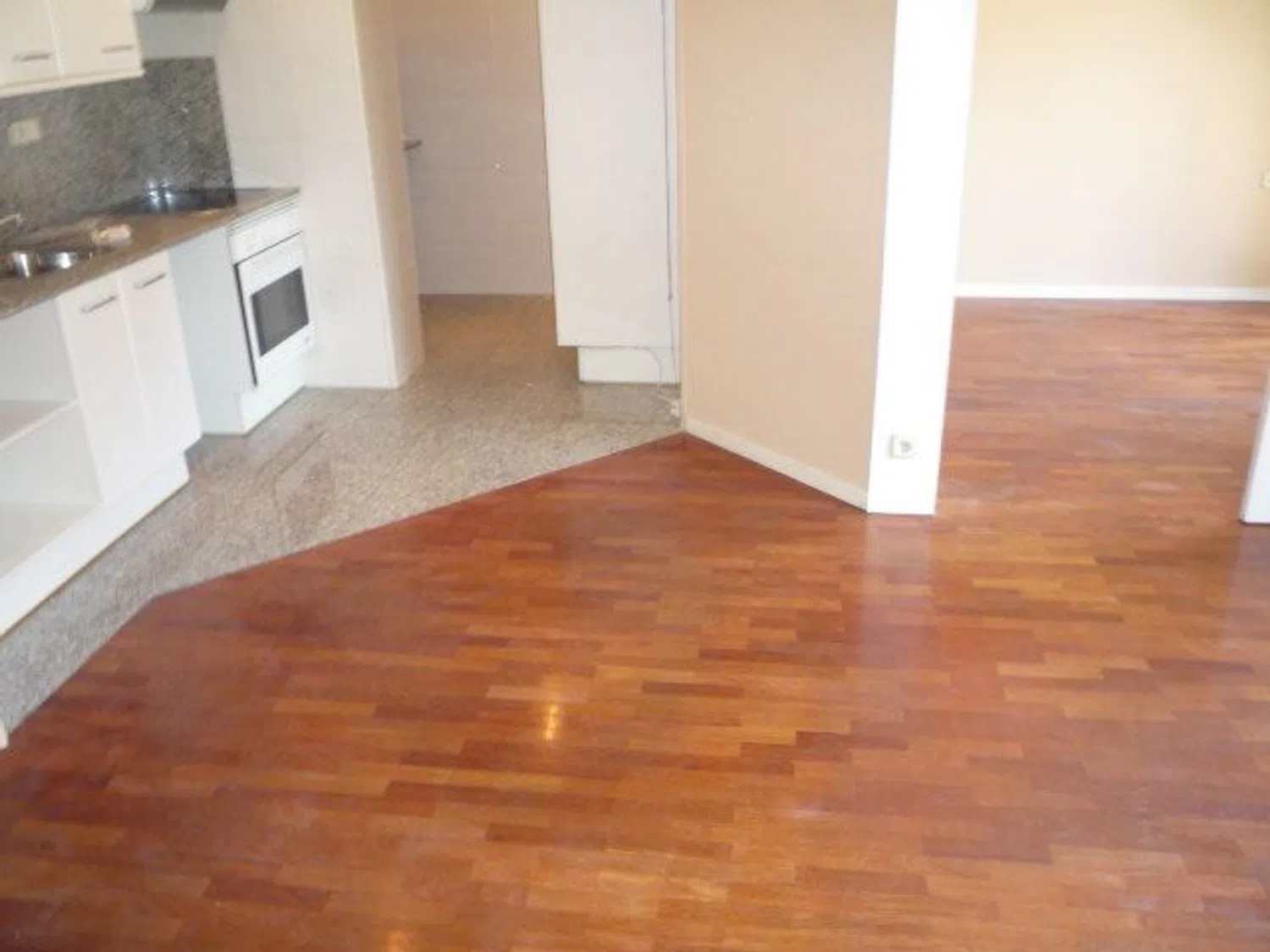 Piso en calle de Girona, 112 - Foto 4