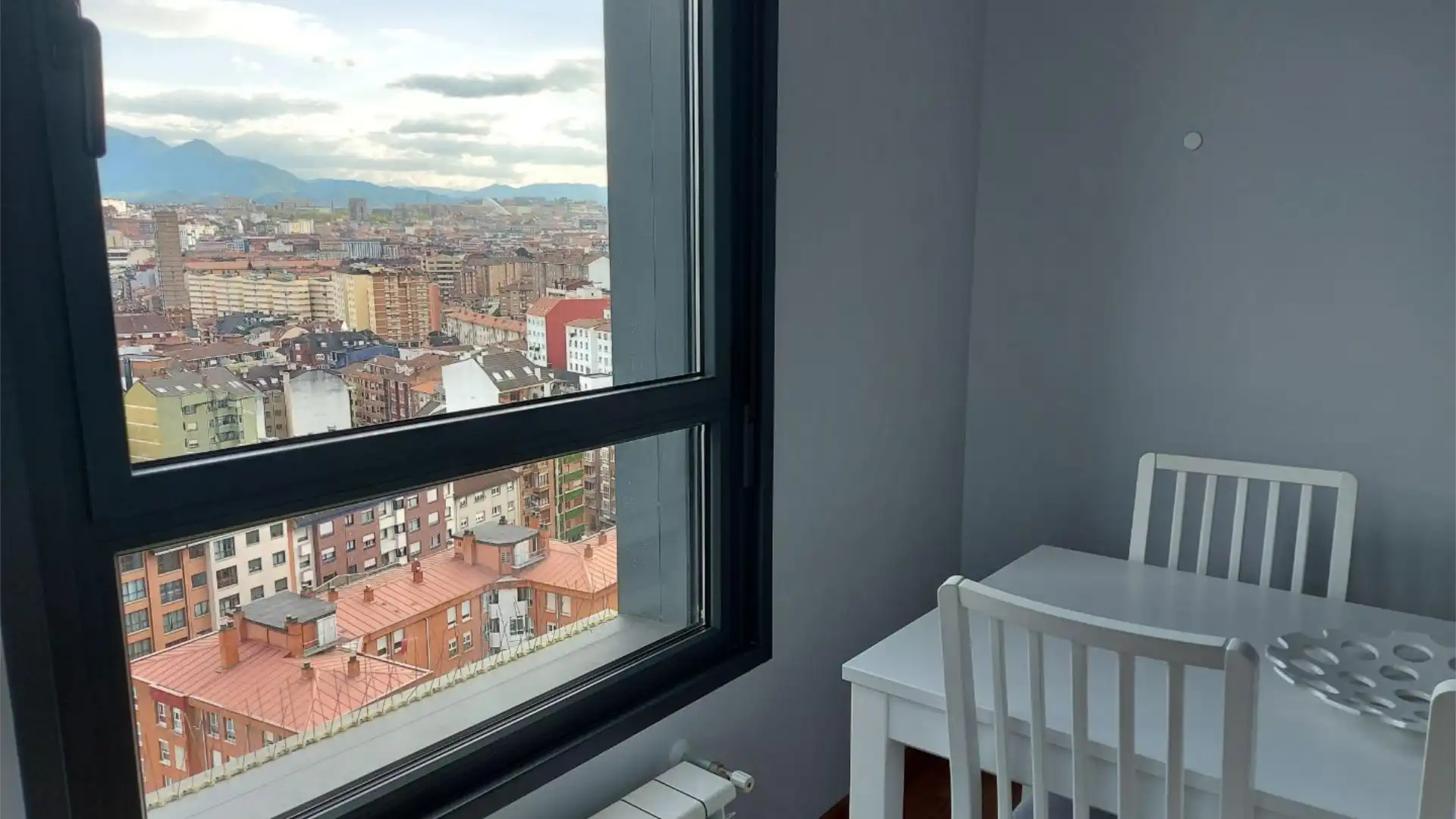 Piso en  Calle Juan Antonio Álvarez Rabanal 3 - Foto 8