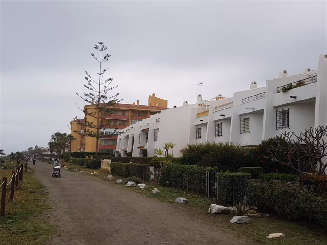 Chalet en  Avenida de la Axarquía 28