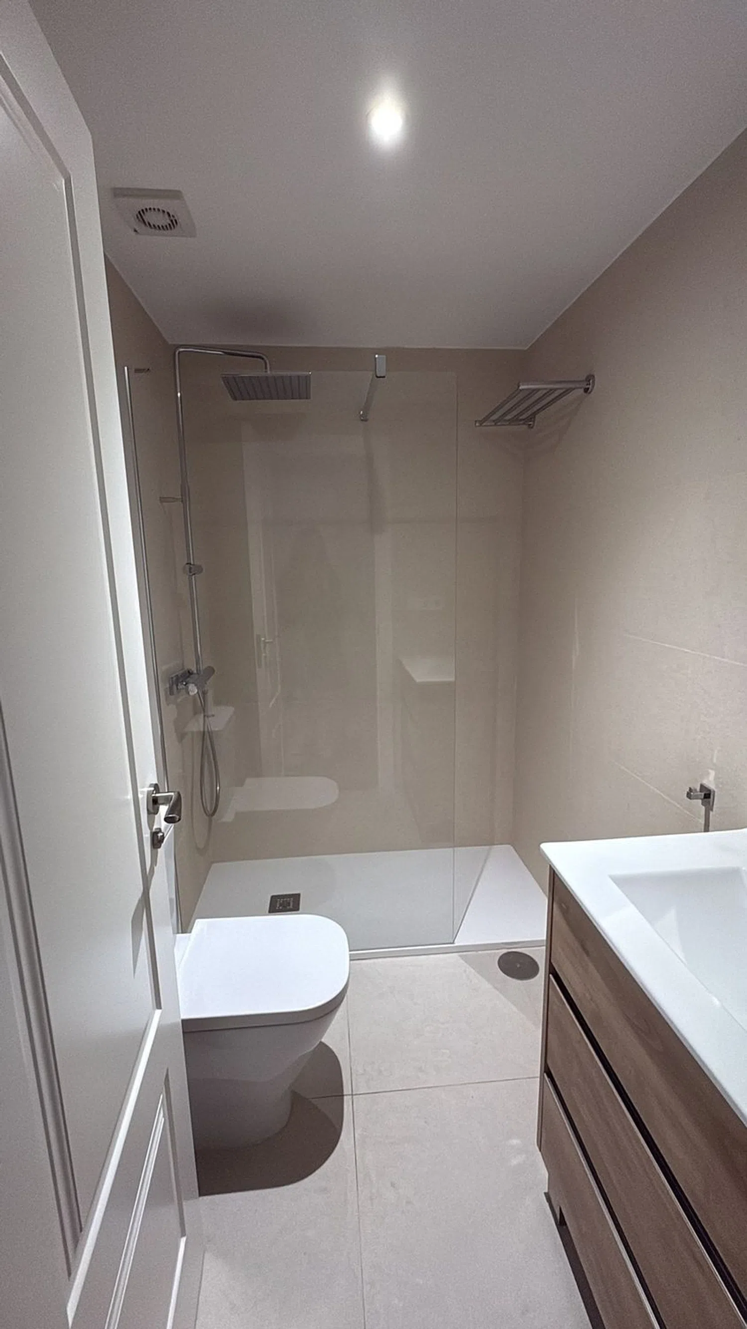 Piso en calle de la Infanta Mercedes, 61 - Foto 15