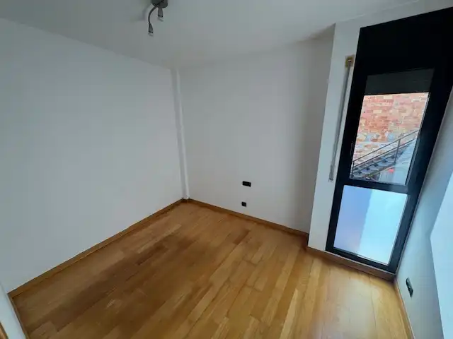 Piso en  Carrer de los Castillejos - Foto 10