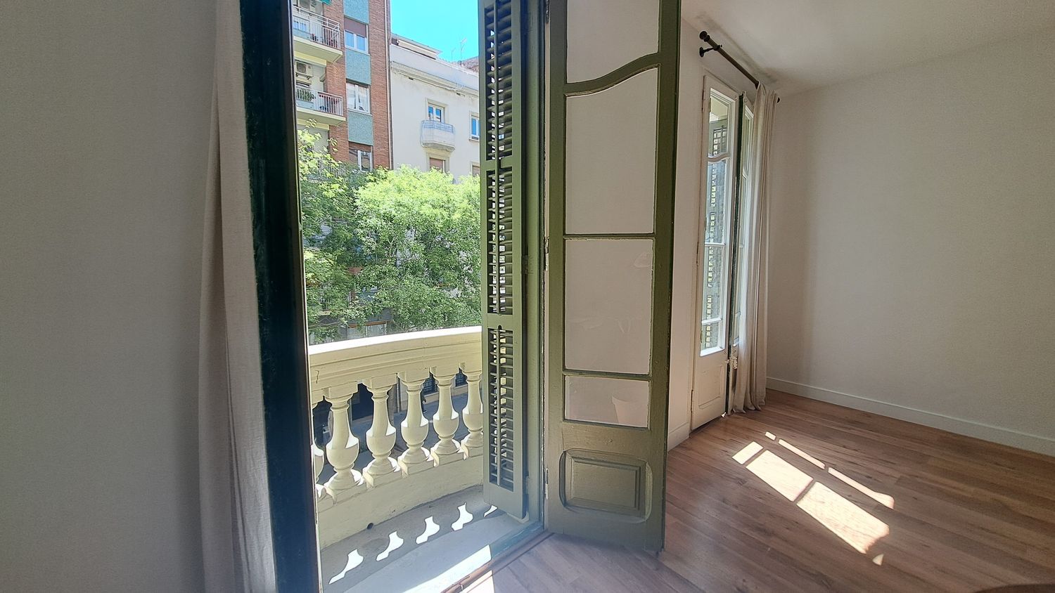 Piso en calle de València, 73 - Foto 14