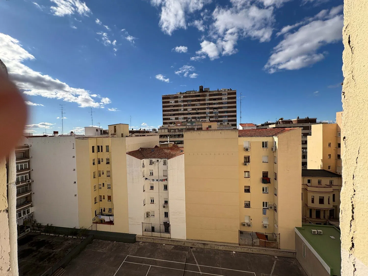 Piso en calle de Guzman el Bueno, 41 - Foto 4