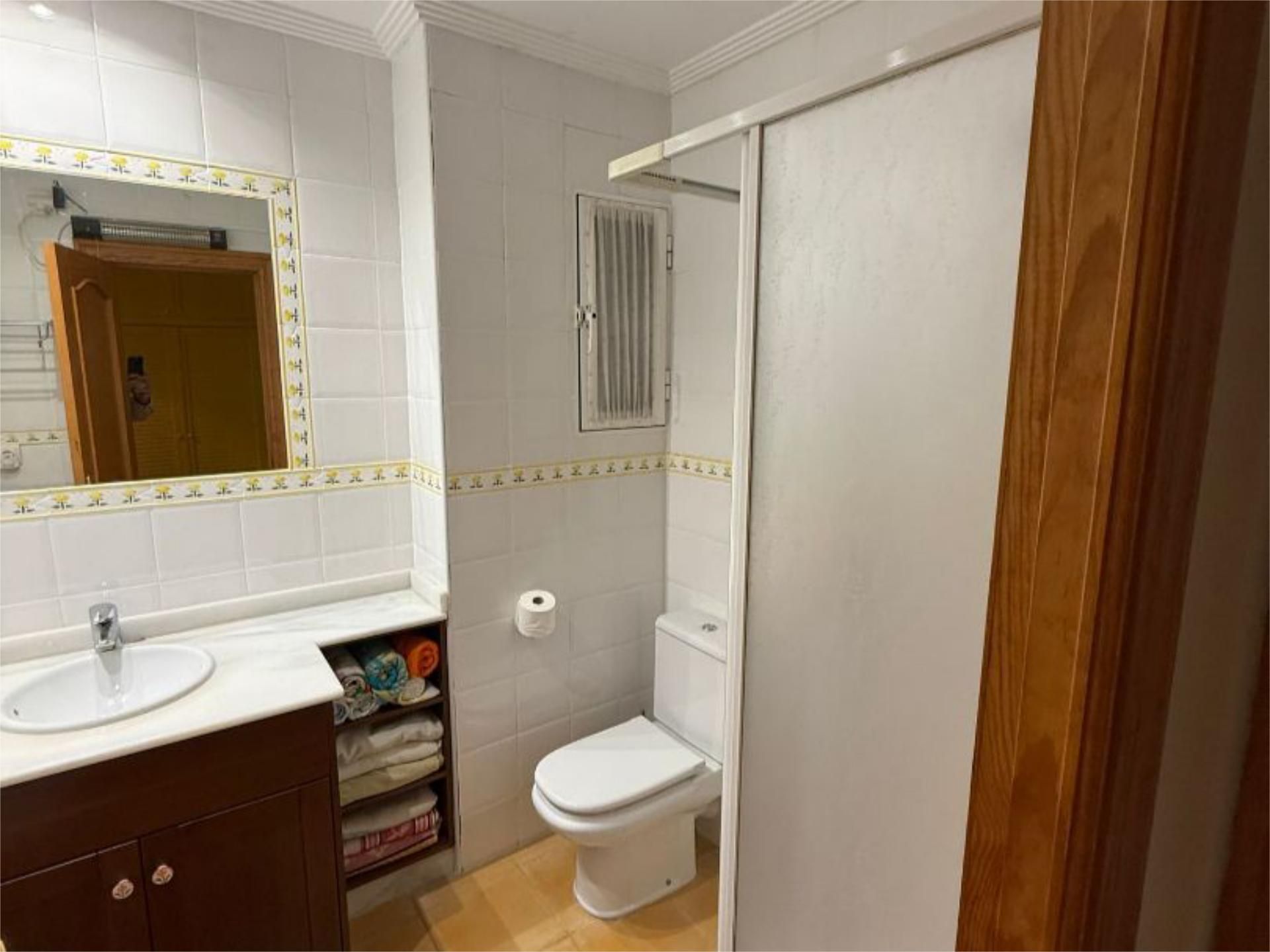 Piso en  Calle Ignacio López Lacal 2 - Foto 11