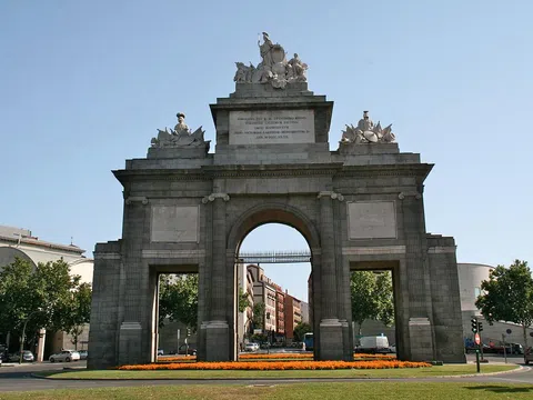 Piso en calle de Toledo, 135