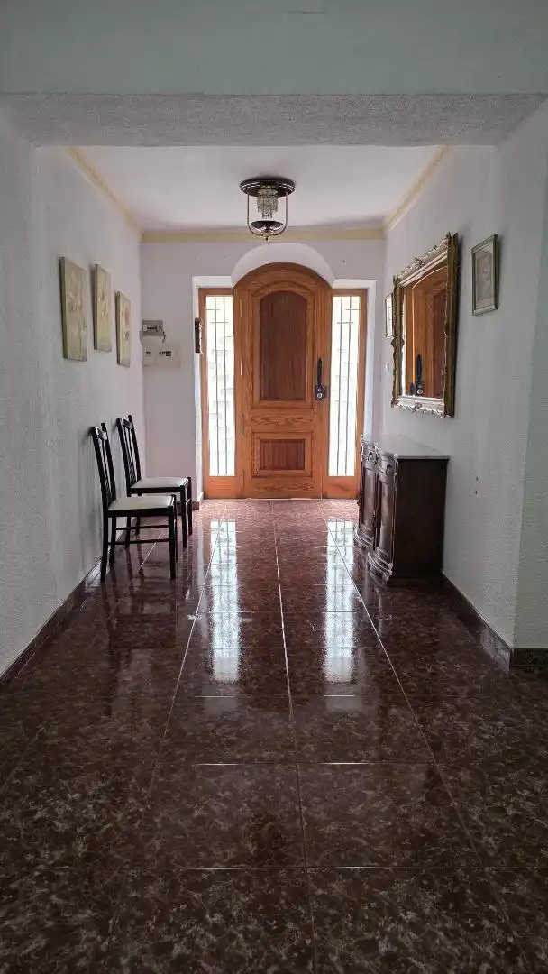 Casa adosada en  Calle Santa Ana de Íllora 21 - Foto 14