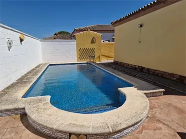 Casa adosada en Marquesado - Foto 1