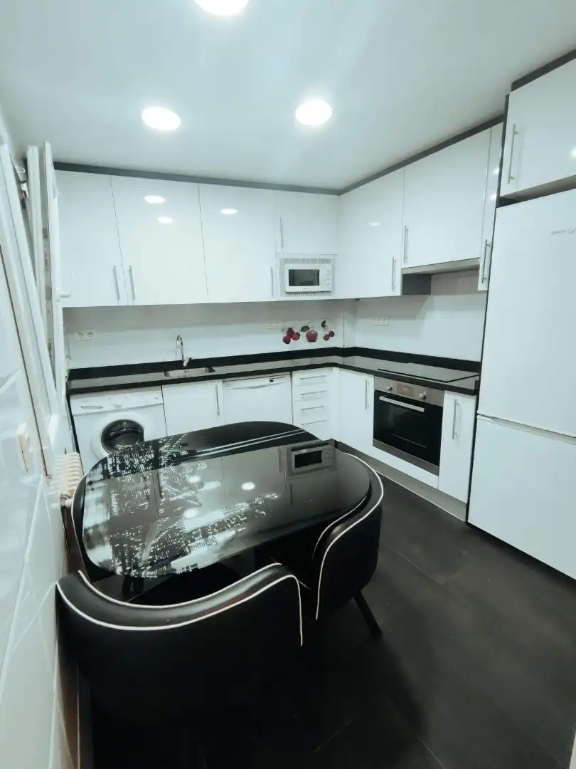 Piso en  Calle Santa Clara 6 - Foto 4