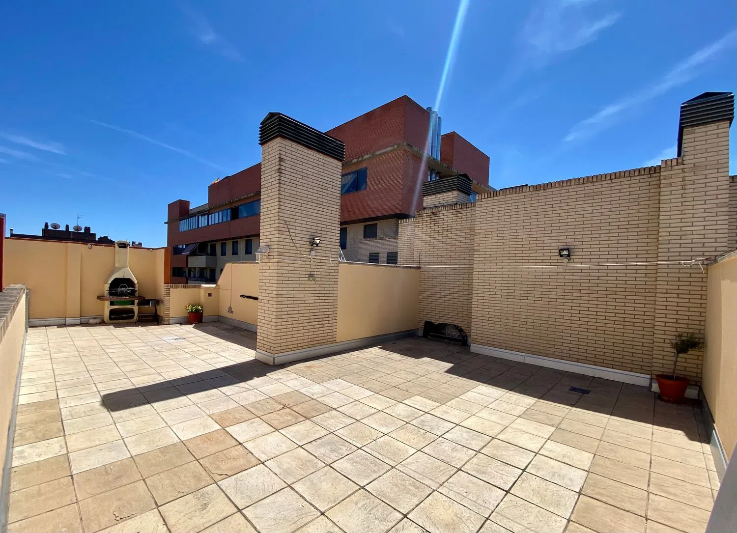 Ático en calle de María Espinosa, 4 - Foto 1