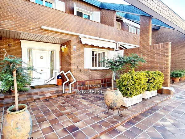 Chalet pareado en Zona Avenida Europa - Foto 1