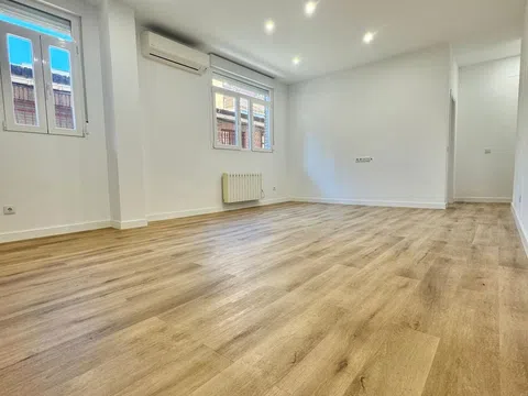 Piso en calle de Arturo Soria, 84