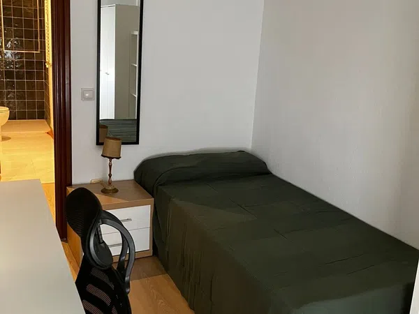 Piso en Calle de Cortes de Aragón, 23, Doctor Cerrada - Foto 8