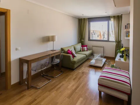 Piso en camino de Ganapanes, 1