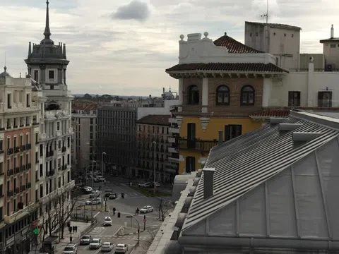 Estudio en calle de Santa Engracia, 9