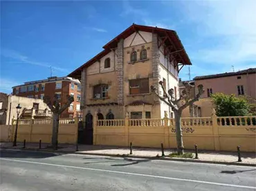 Casa adosada en Briviesca - Foto 1