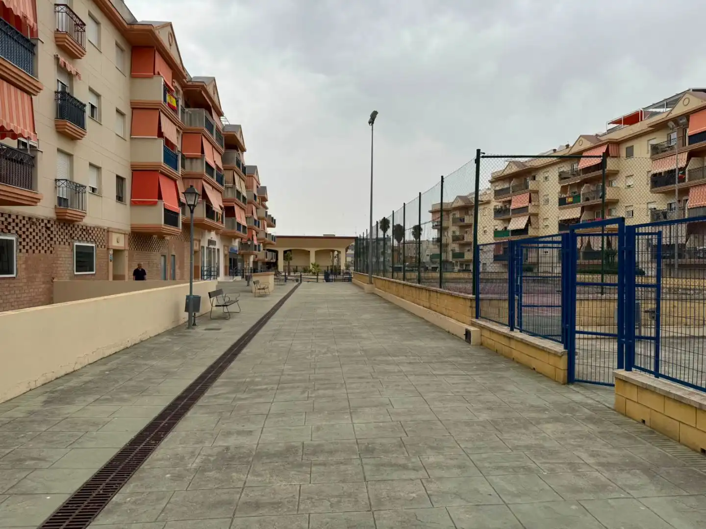Piso en  Calle Carlos Cano 11 - Foto 3
