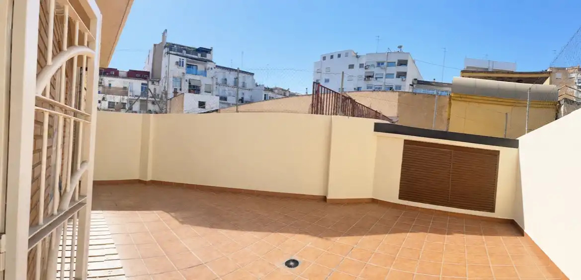 Piso en  Carrer de Dénia 41 - Foto 13