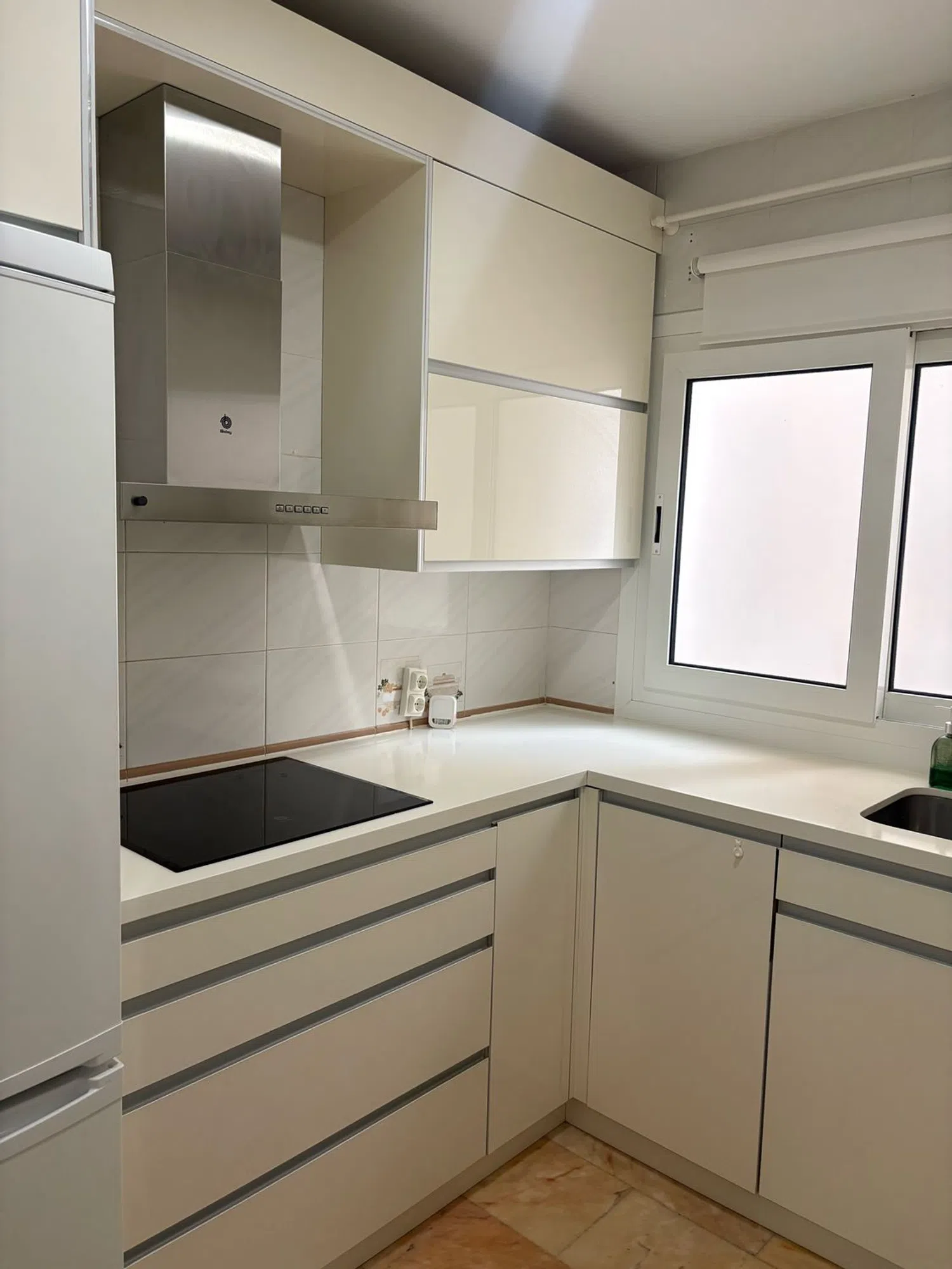 Piso en calle San Álvaro, 3 - Foto 3