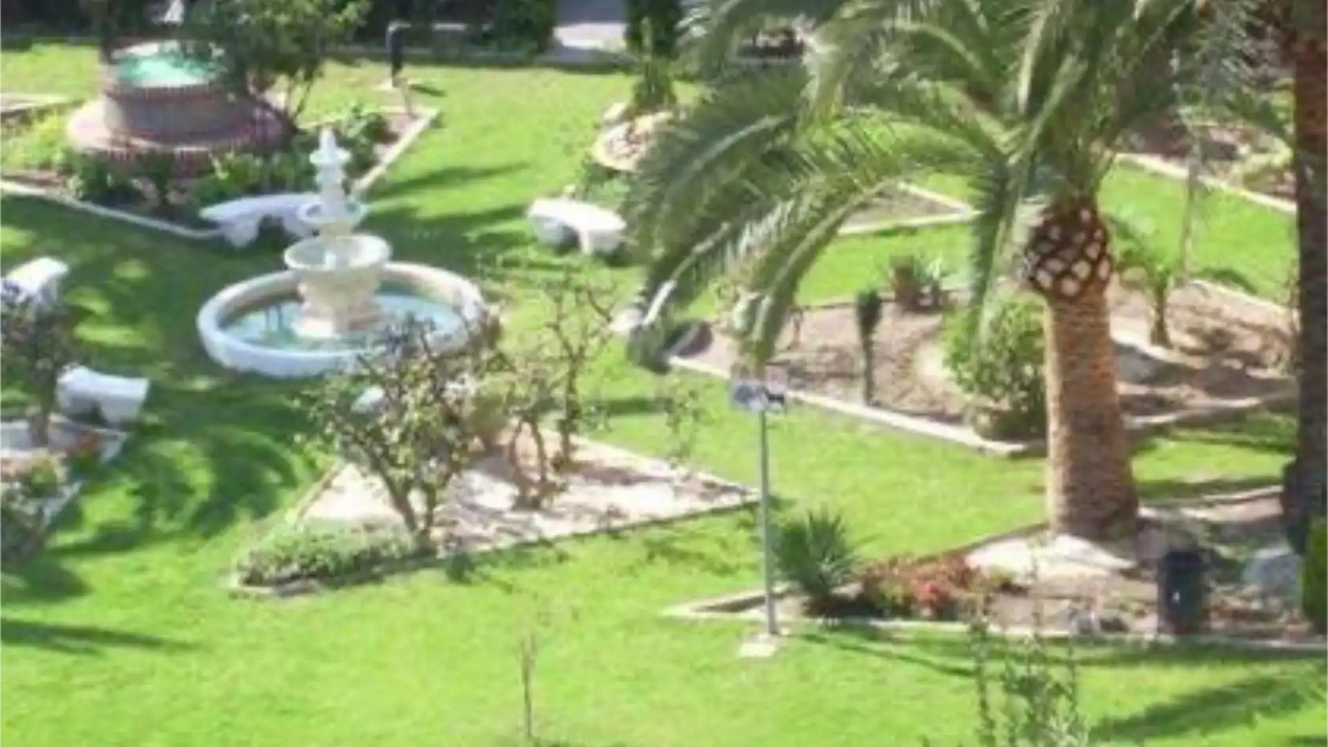 Piso en  Avinguda de la Marina Baixa 13 - Foto 2