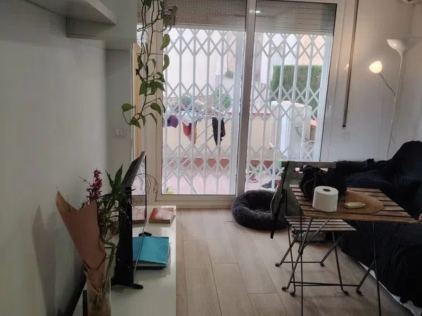 Estudio en Calle de Garriga i Roca, El Guinardó - Foto 1