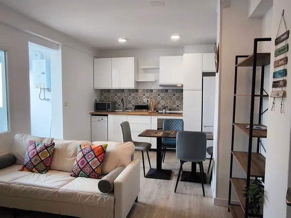 Piso en plaza Eugenio Fadrique, 10