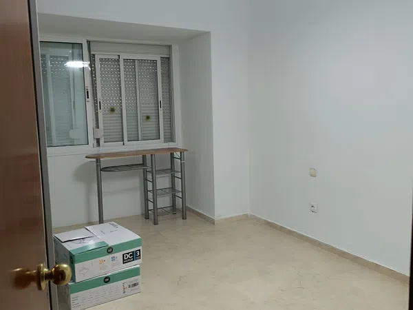 Piso en calle Hermanos Arcas, 3