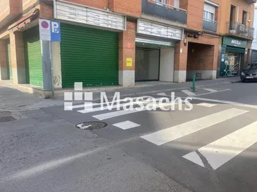 Local comercial en Terrassa - Foto 2