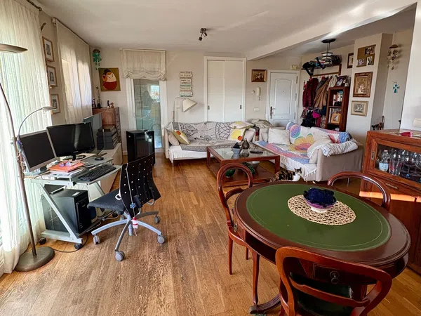 Piso en calle Bailaora Carmen Amaya, 2 - Foto 9