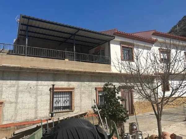 Casa de pueblo en Calle los Pinos, 46 - Foto 2