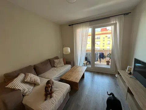 Piso en calle Juan Gil, 4