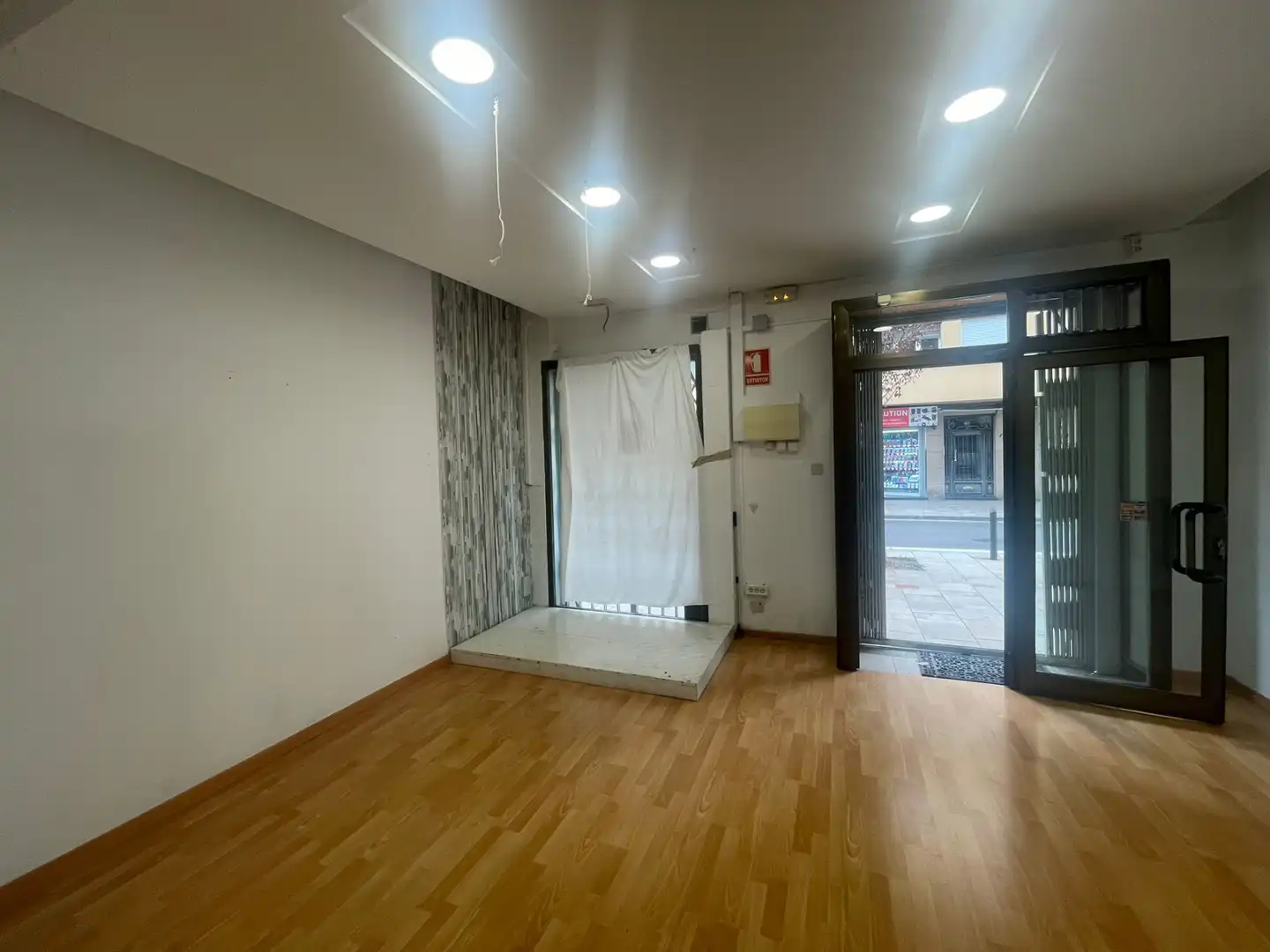 Local comercial en Mollet del Vallès - Foto 5