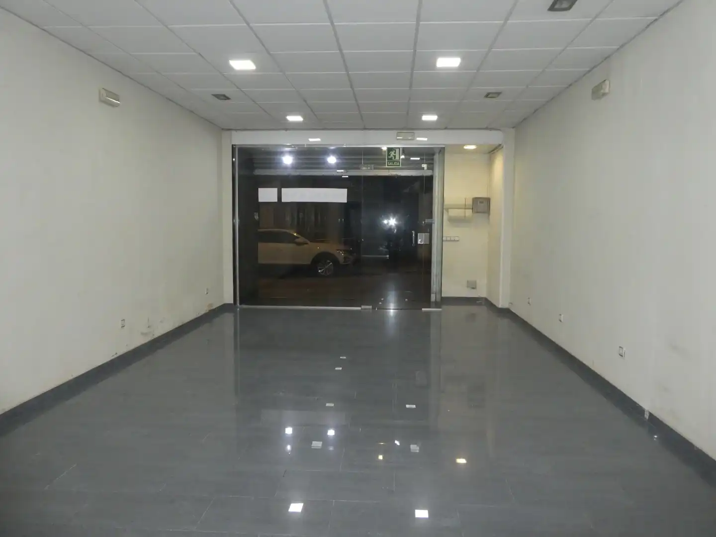 Local comercial en Santa Coloma de Gramenet - Foto 8