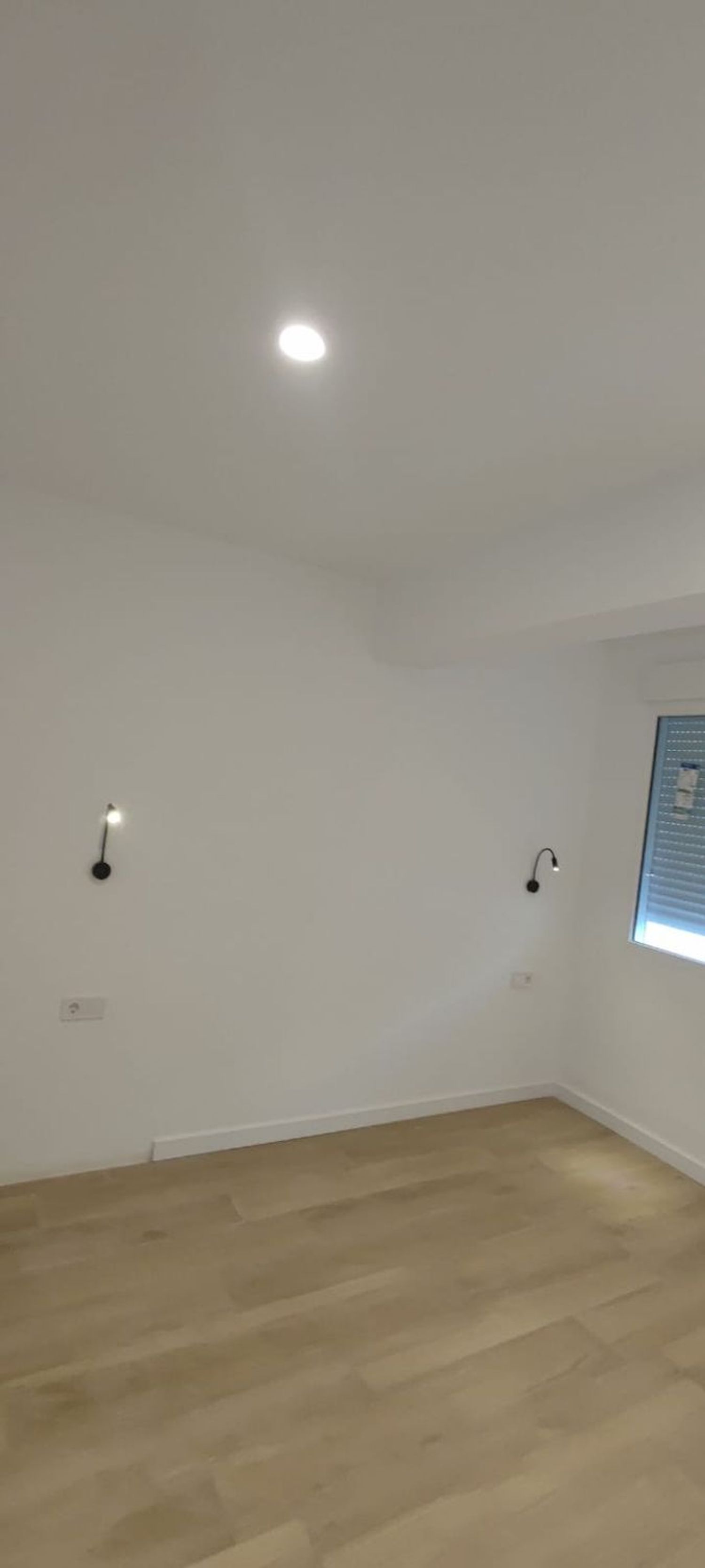 Piso en Peris y Valero, 134, Mont-Olivet - Foto 7