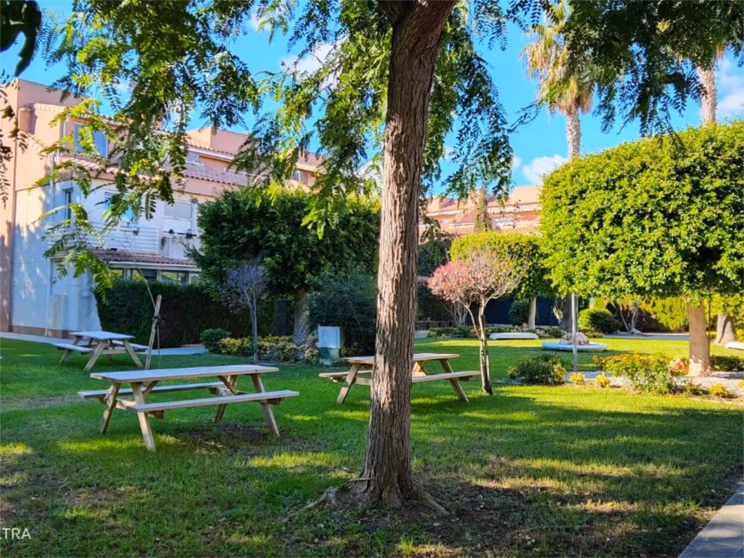 Casa adosada en  Avenida del Locutor Vicente Hipólito 20A - Foto 17