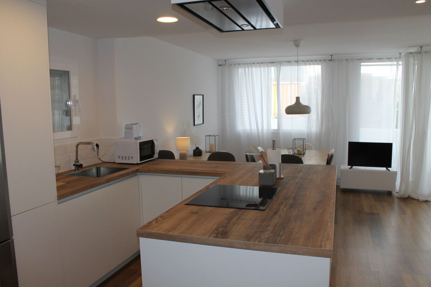 Piso en Avenida 8 d'Agost, 27, Marina Botafoc - Talamanca, Marina Botafoc - Talamanca - Foto 2