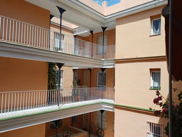 Piso en calle Medina, 4 - Foto 1