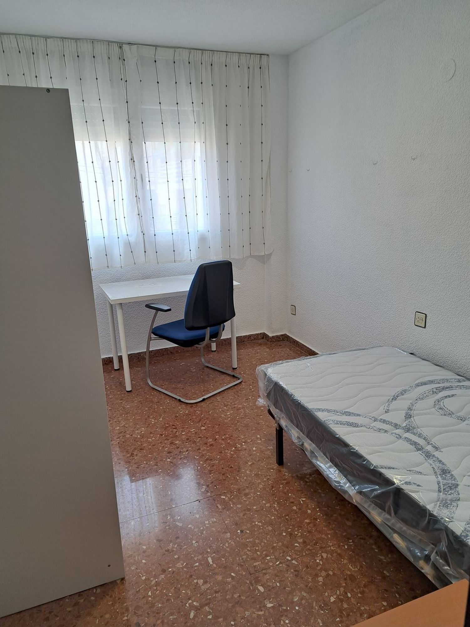 Piso en Calle del Duc de Mandas, 23 - Foto 12
