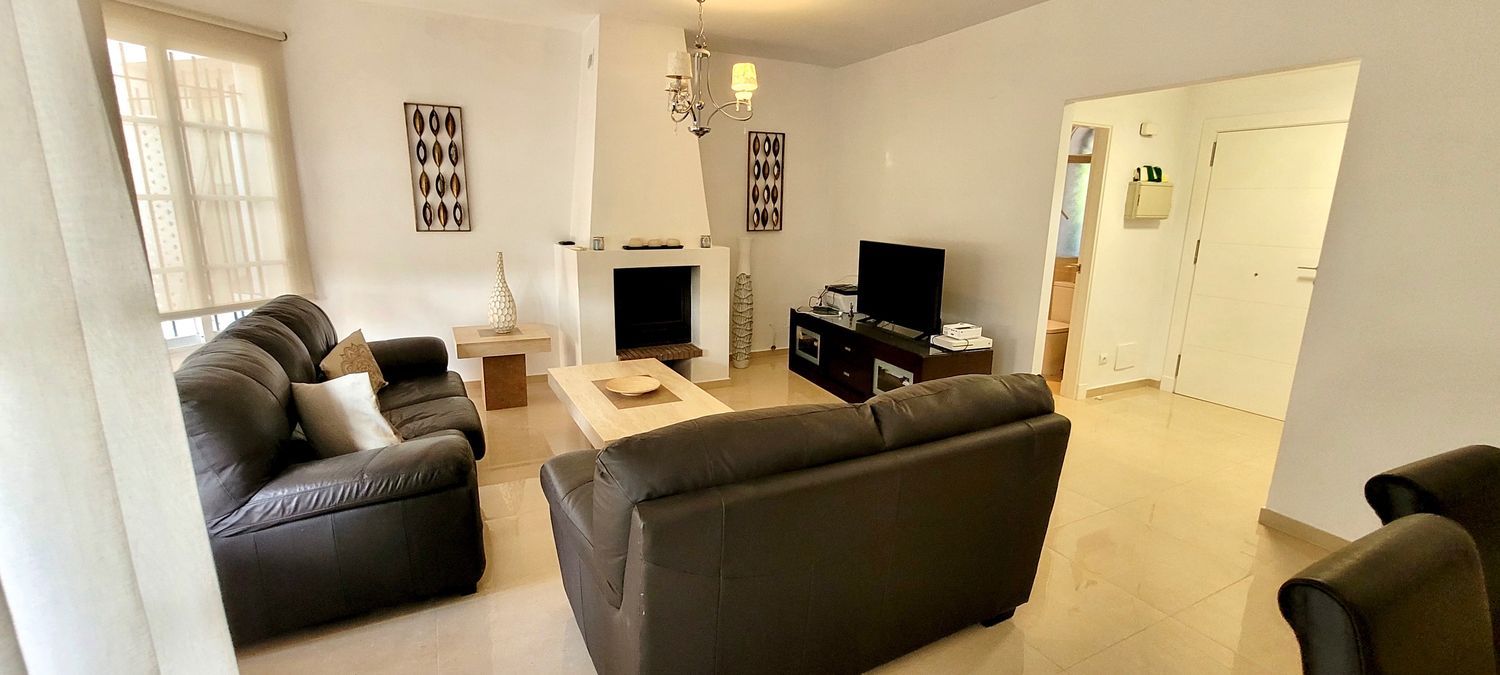 Chalet adosado en calle Sirio, 20 - Foto 1