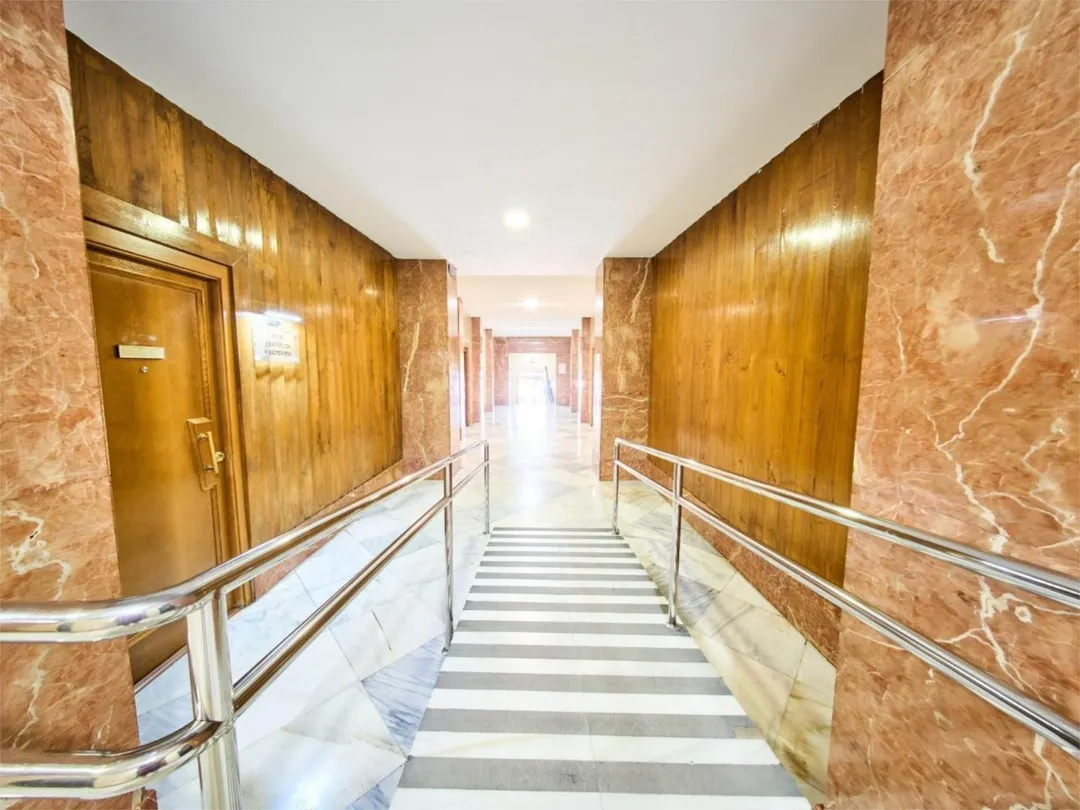 Piso en  Calle Recogidas 45 - Foto 2