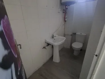 Local comercial en  Carrer del Doctor Robert 166 - Foto 12