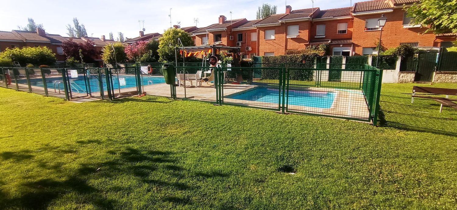 Chalet adosado en Villafranca del Castillo - Foto 4