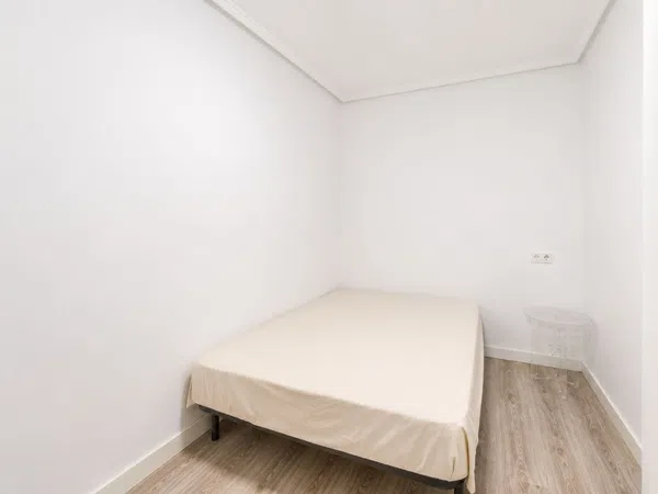 Piso en Calle la Lila, 4, Salesas-Foncalada-Campoamor - Foto 16