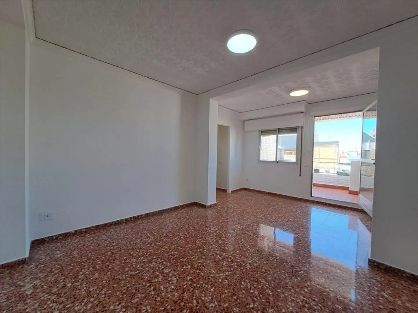 Piso en  Camí Real 4 - Foto 1