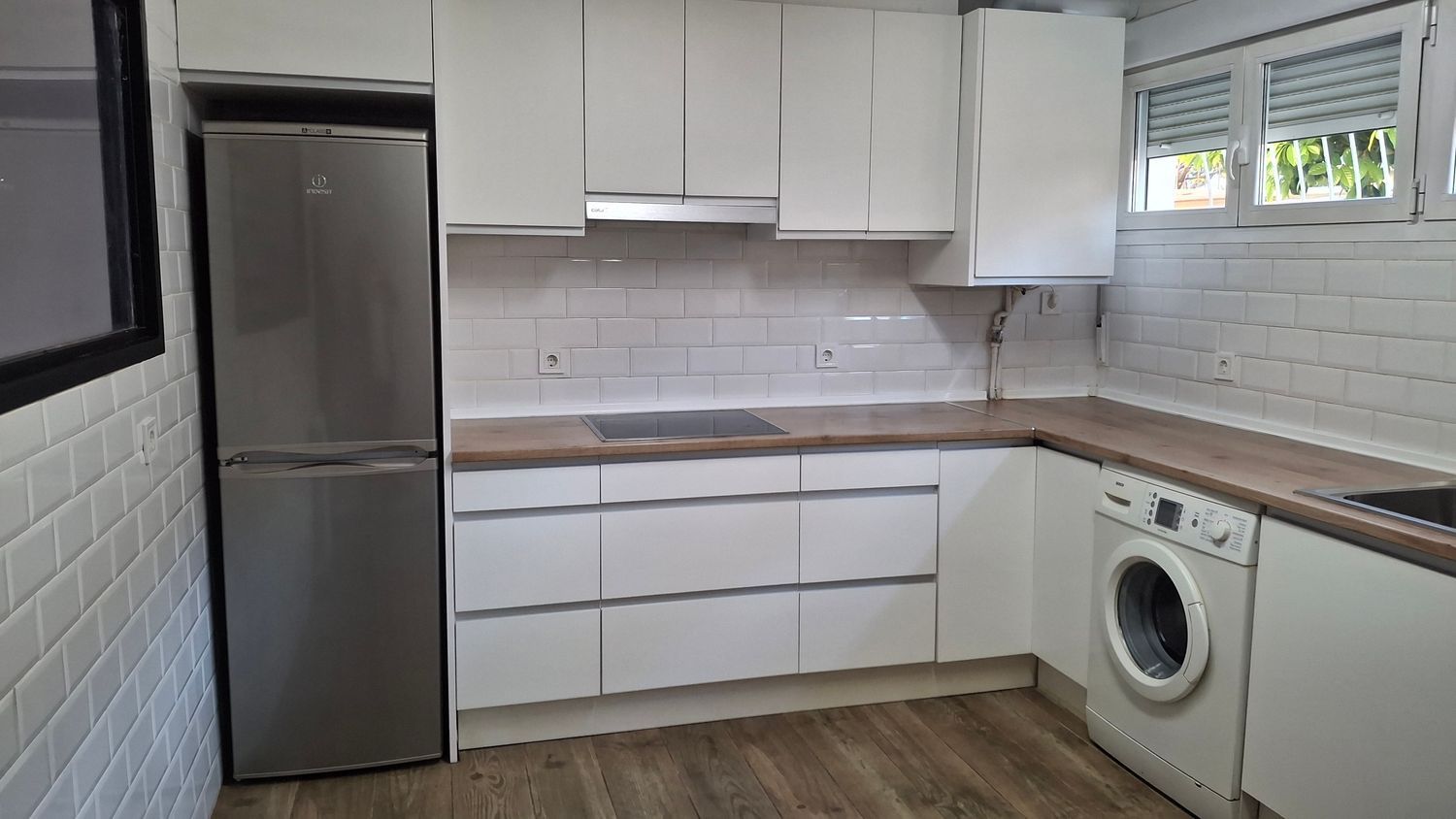 Chalet adosado en calle de Sabadell, 191 - Foto 5