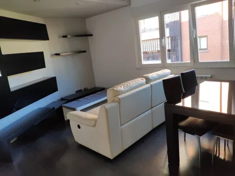 Piso en calle Mérida, 9