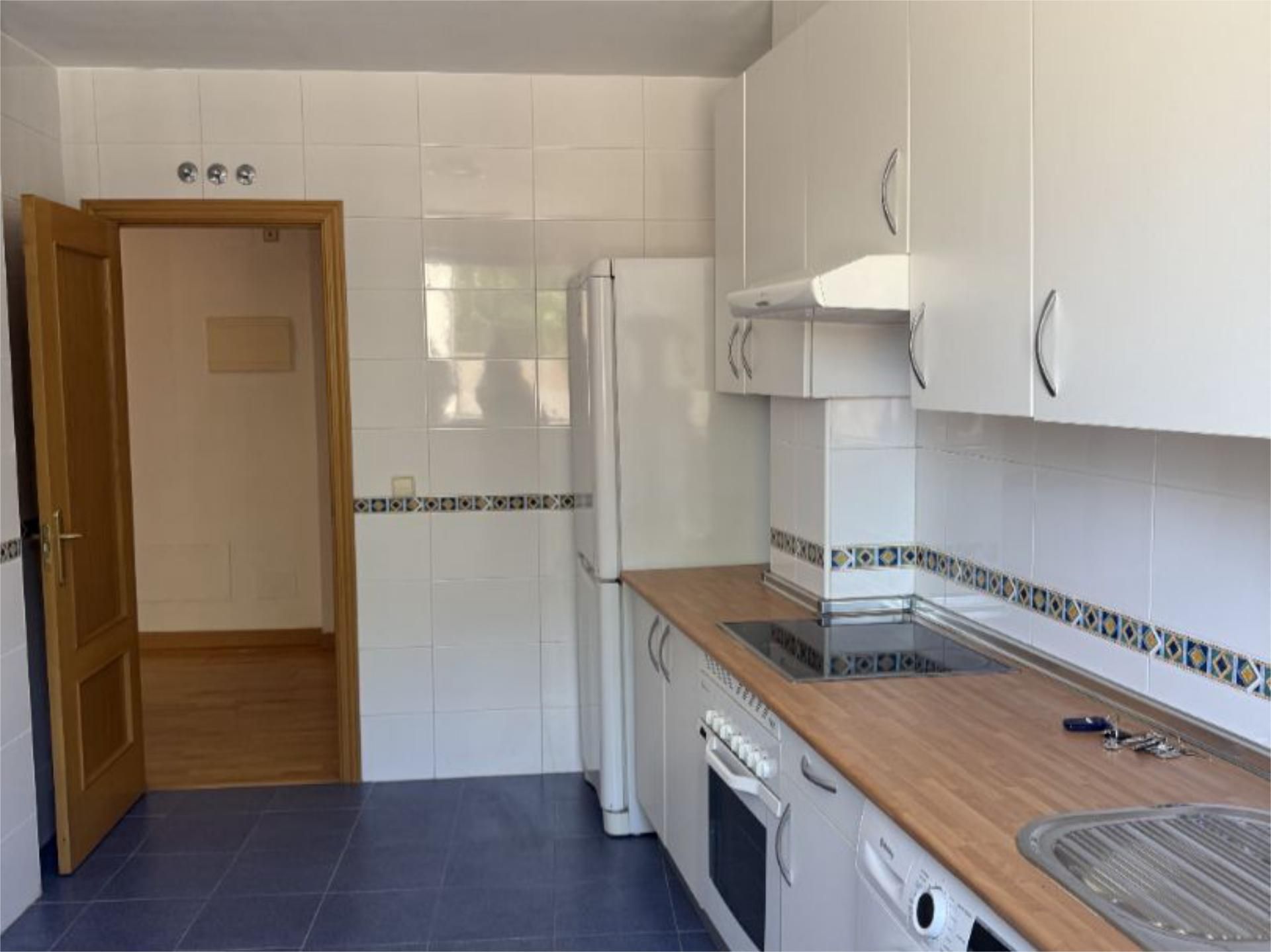 Piso en  Plaza Puerta de Madrid 4 - Foto 6