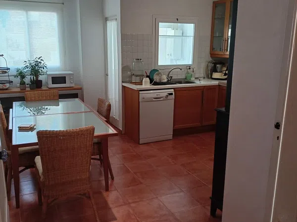 Piso en calle de la Reina Maria Cristina, 52 - Foto 10